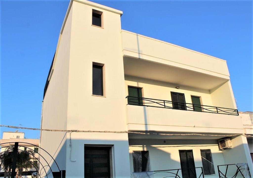 Appartamento Petraroli By Salentolimit Porto Cesareo Exterior photo